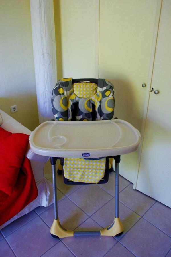 Cosy Apartment By The Sea Metamorfosi  Exteriér fotografie